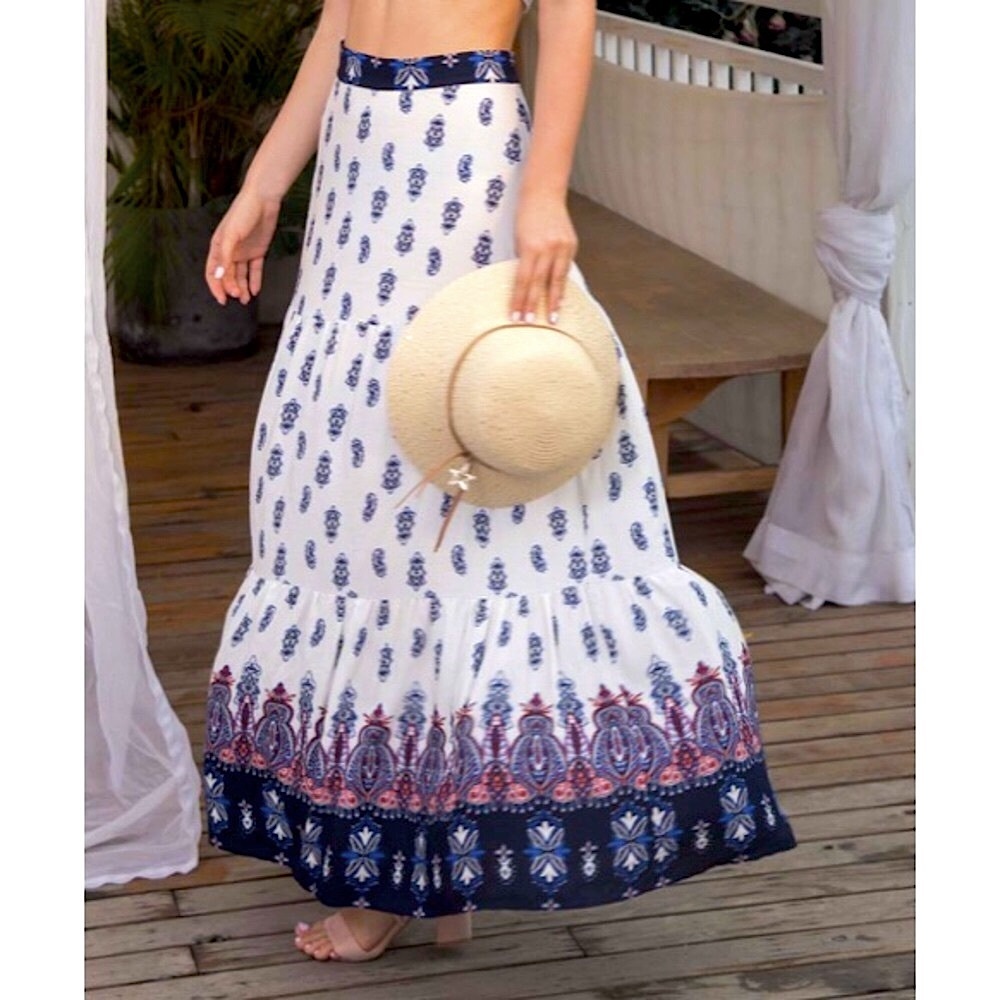 NWOT Lightweight and Flowy Printed Maxi Skirt in White, Blue and Pink, Sz. S